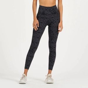 Vuori Studio Printed Legging